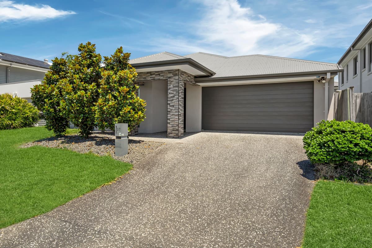 37 Amazon Circuit, Helensvale