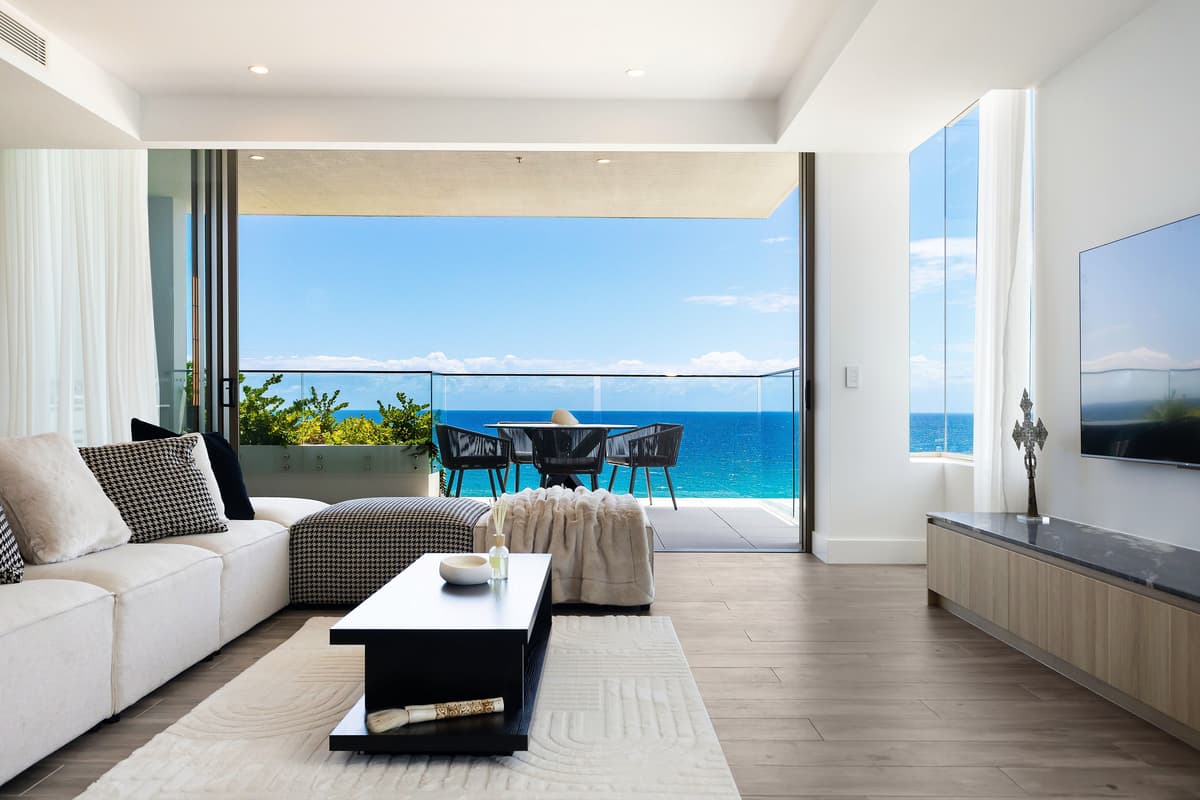 801/468 The Esplanade, Palm Beach