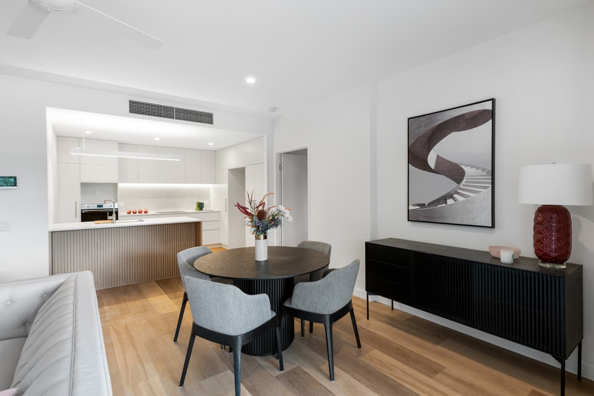 335/135 Meiers Road, Indooroopilly