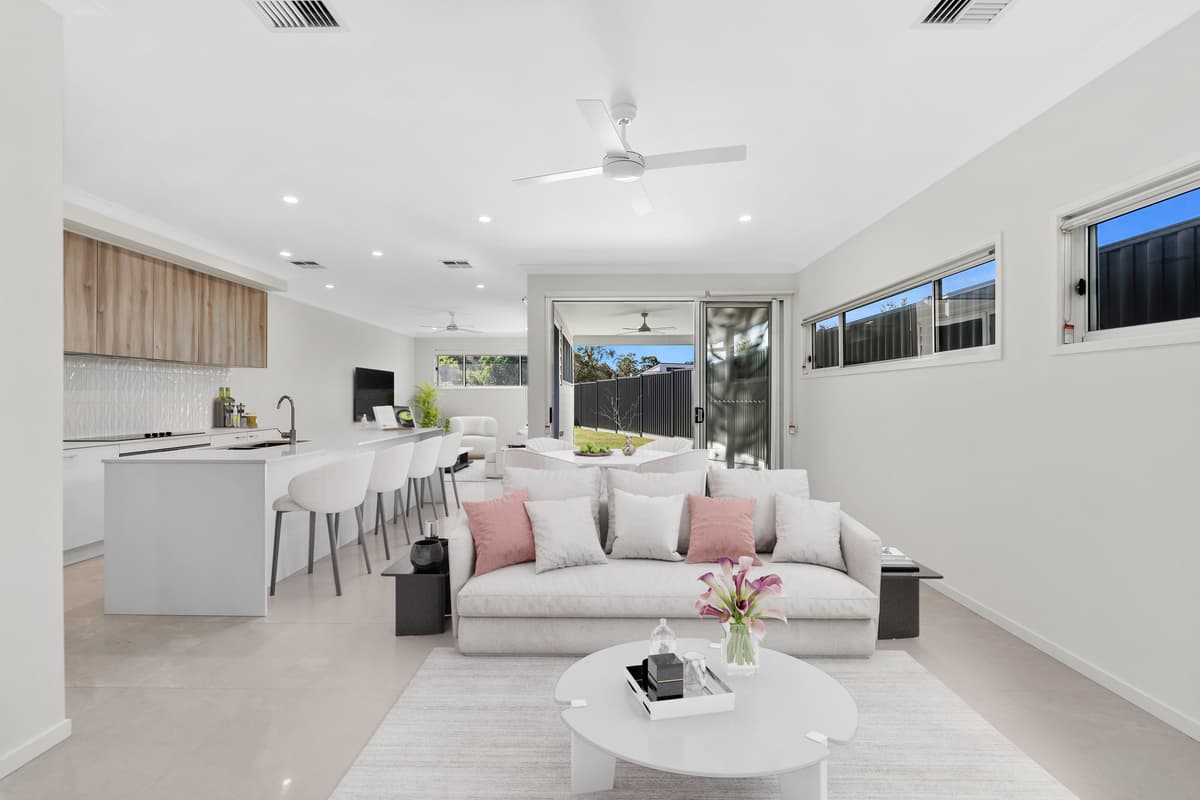 16 Falcon Street, Rochedale