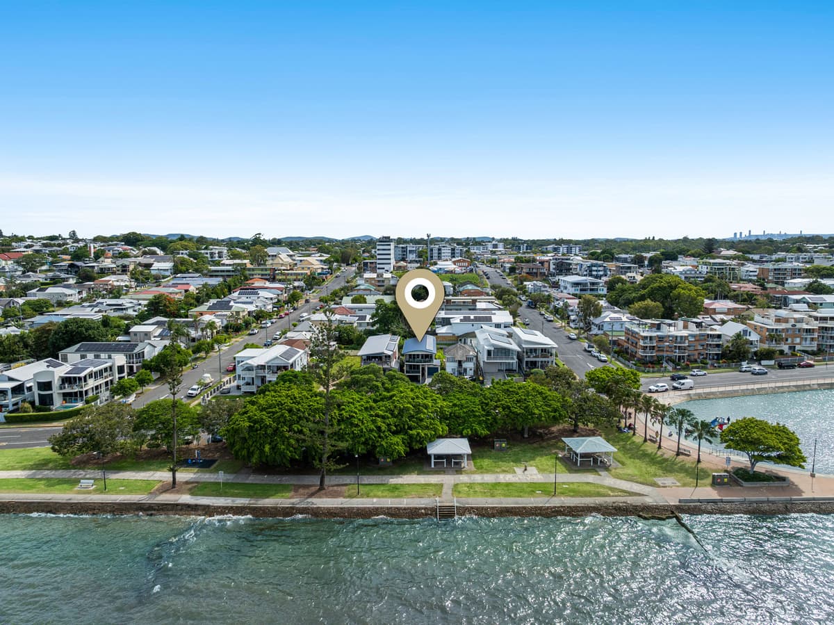 179 Wynnum Esplanade, Wynnum
