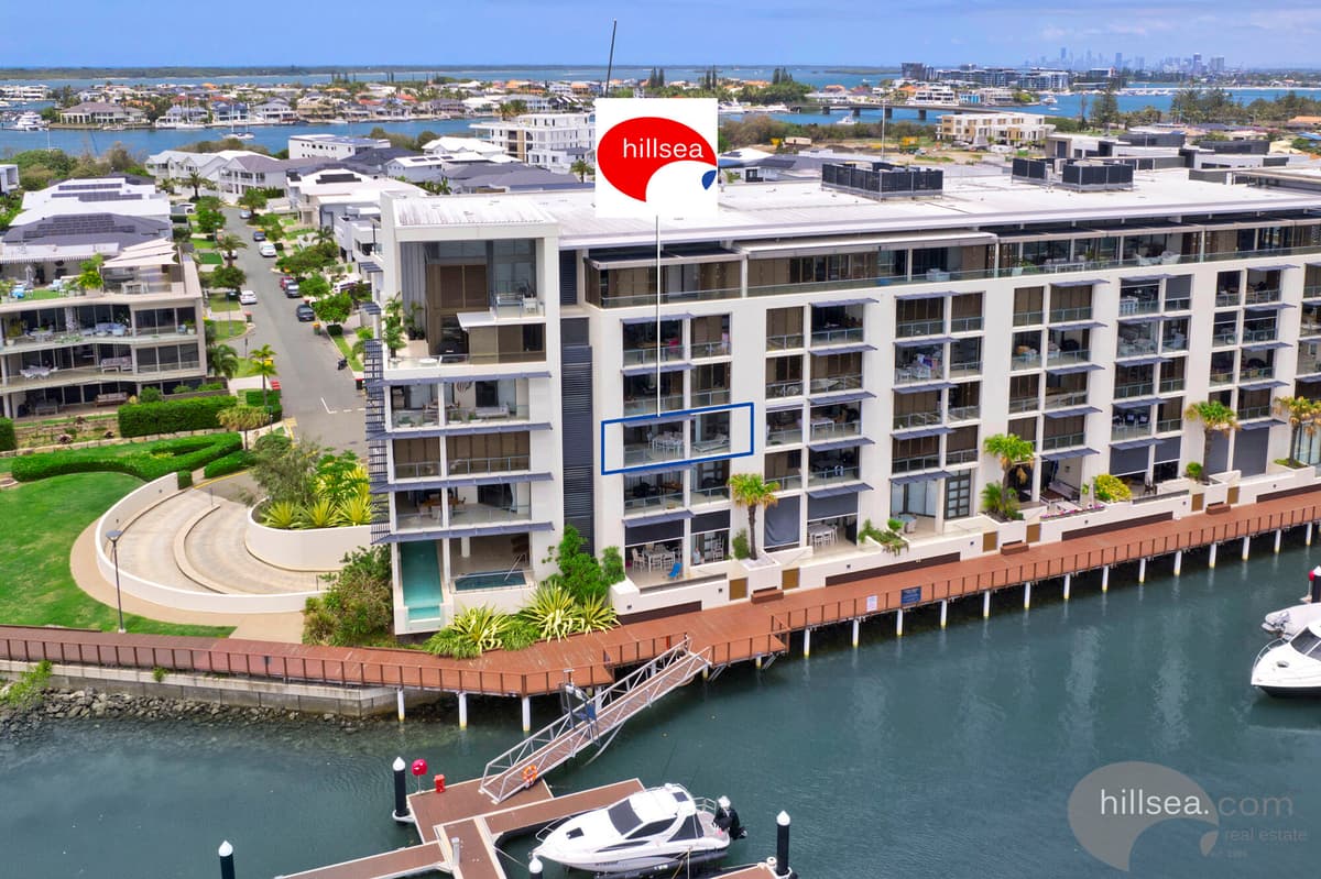 6302/6 Marina Promenade, Paradise Point