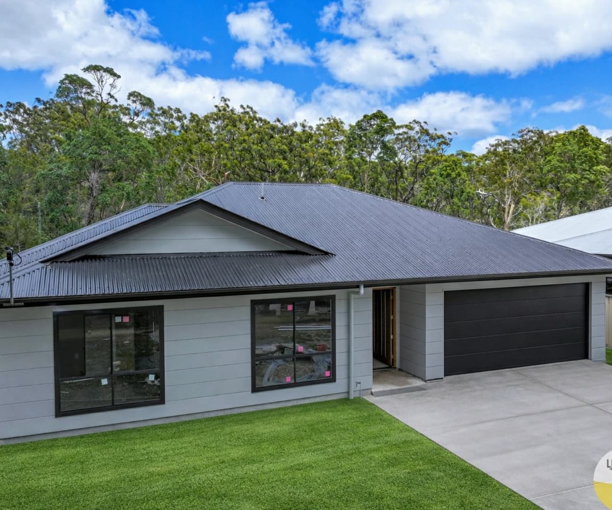 8 Topaz Street, Russell Island