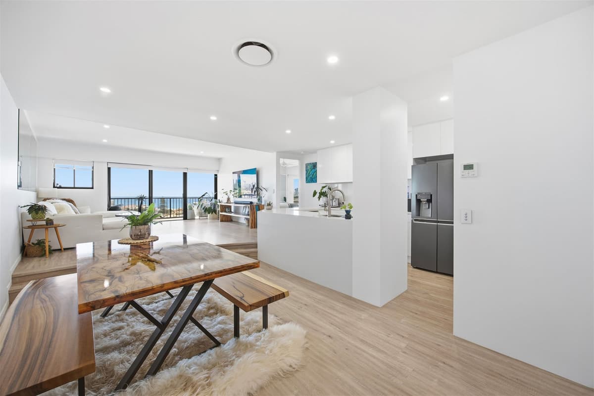 A36/1 Great Hall Drive, Miami