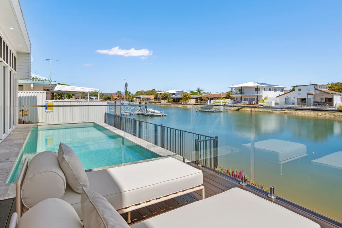 7 Dolphin Court, Palm Beach