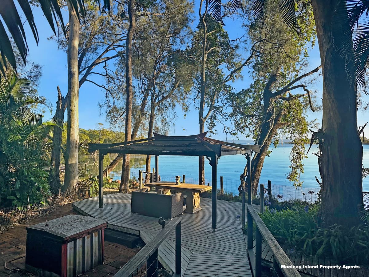 94 Timothy Street, Macleay Island