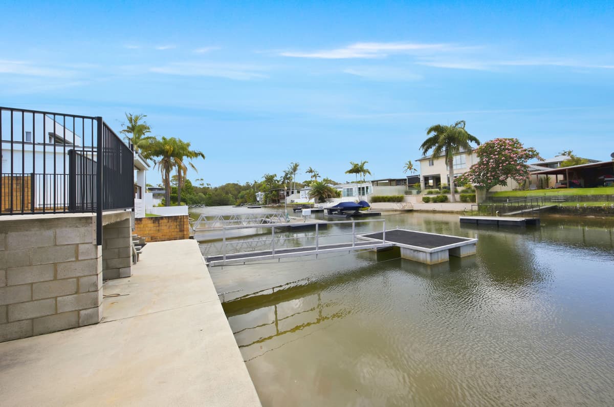 3 Buena Vista Court, Broadbeach Waters