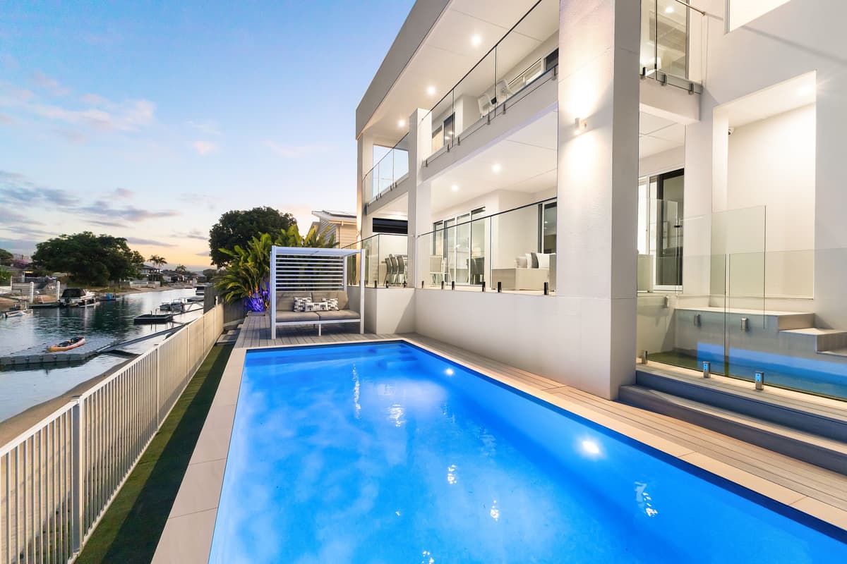 96 Rio Vista Boulevard, Broadbeach Waters