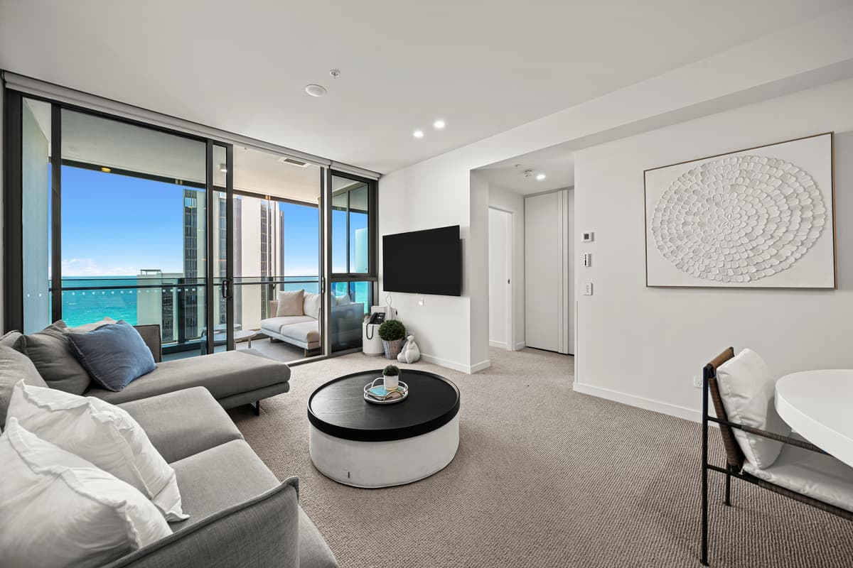 2202/12 Philip Avenue, Broadbeach