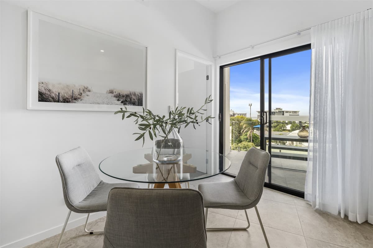 14/105 Chestnut Street, Wynnum