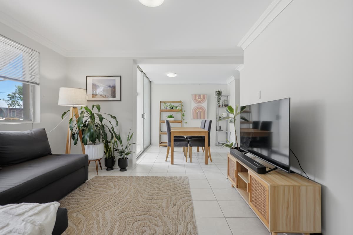 2/45 Thorn Street, Kangaroo Point