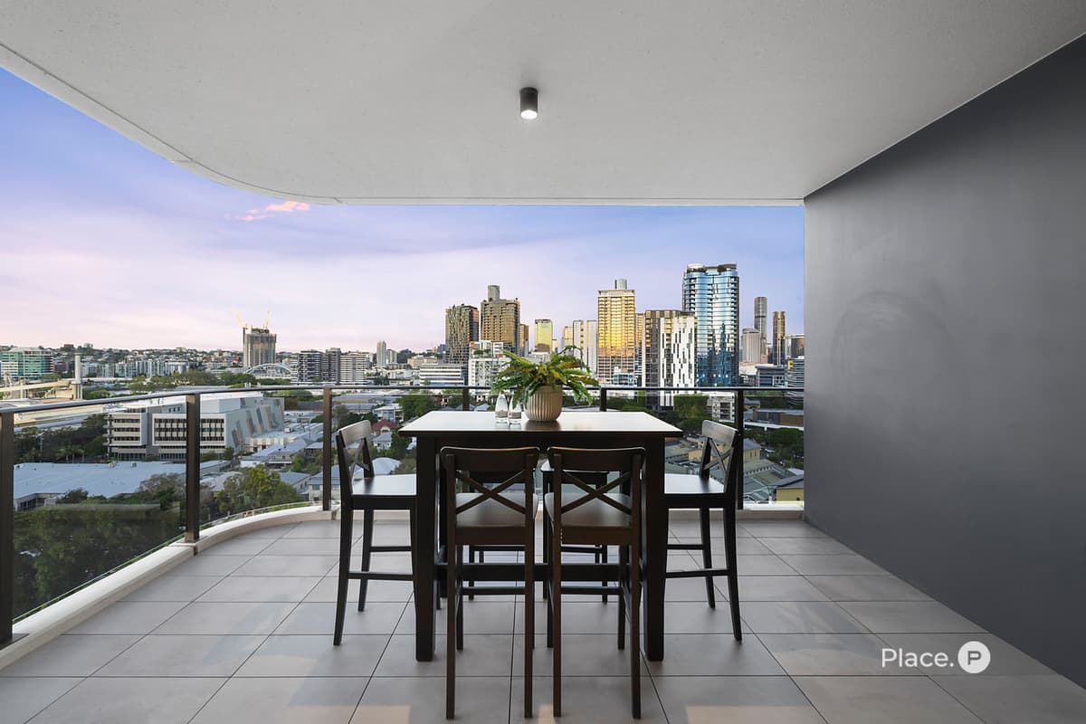 31101/21 Mollison Street, West End