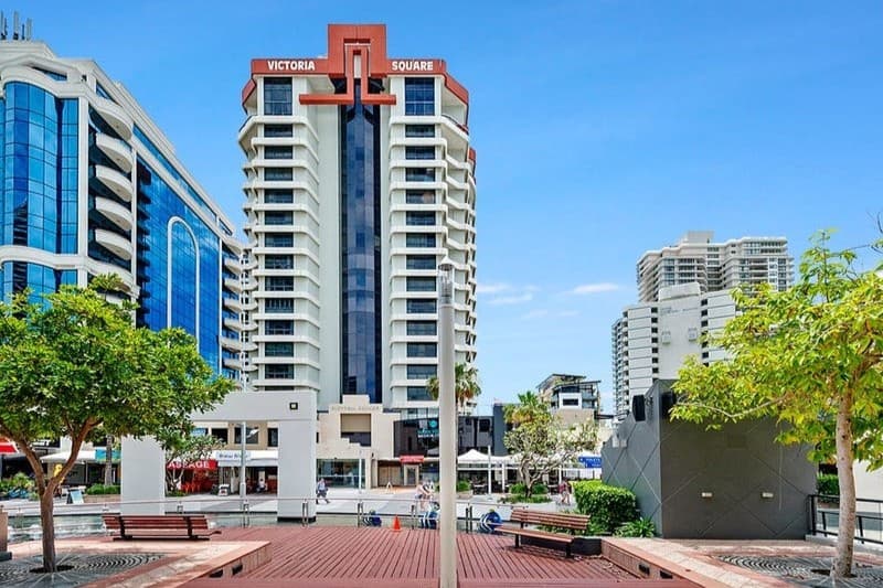 101/15 Victoria Avenue, Broadbeach