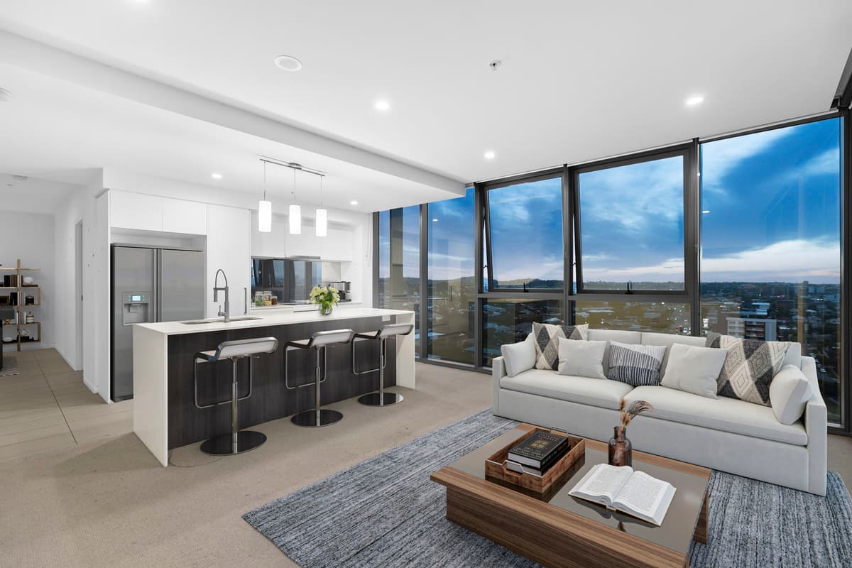 31301/300 Old Cleveland Road, Coorparoo