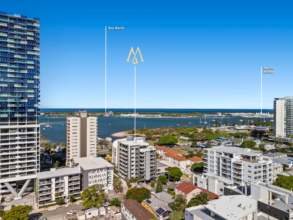 202/11 Norman Street, Southport