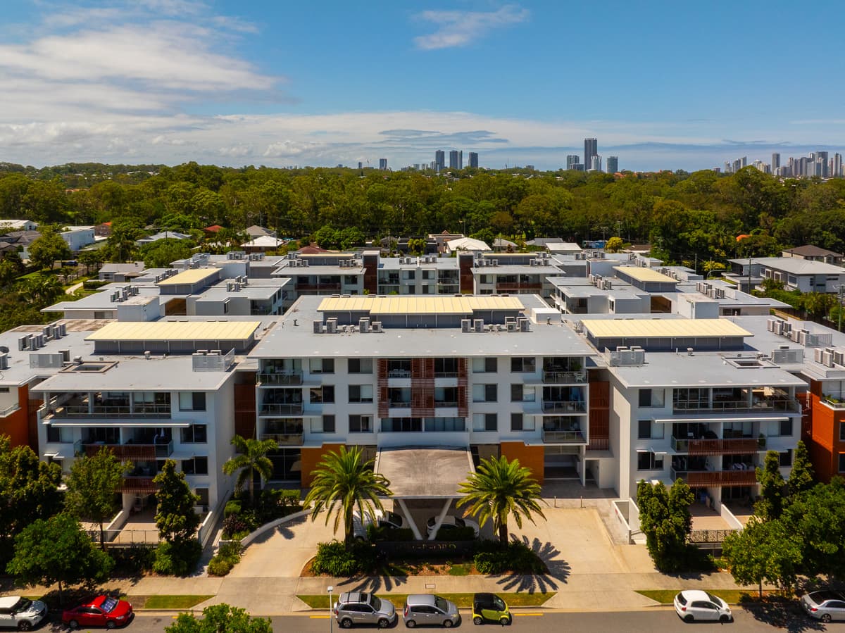 3211/1-7 Waterford Court, Bundall