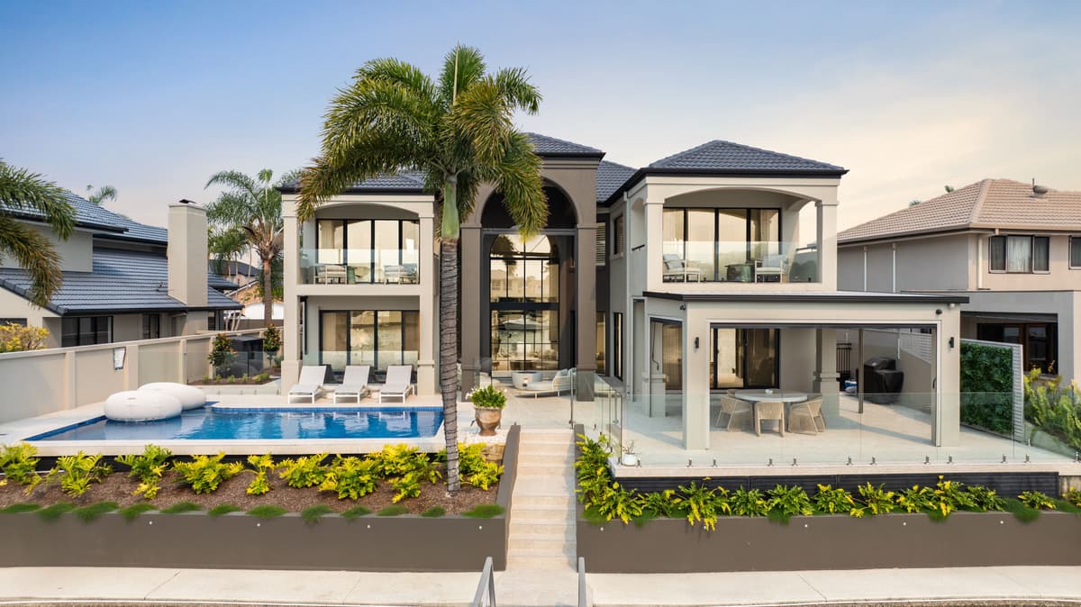 30 Midnight Court, Runaway Bay