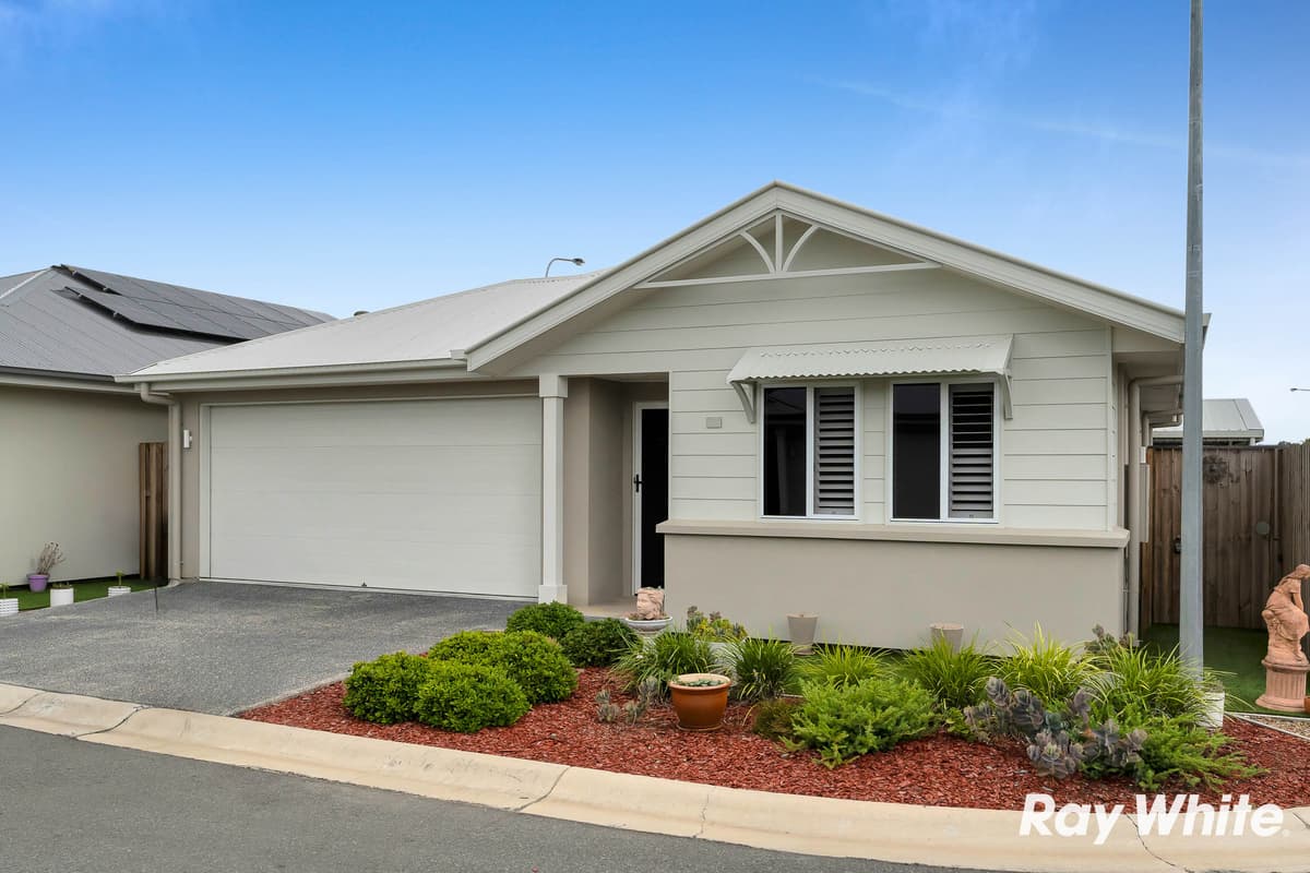 301/41 Radke Road, Bethania