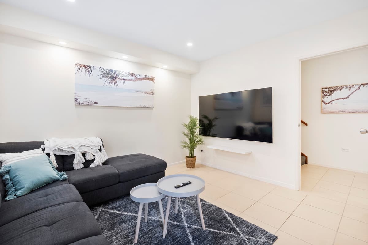 5/17 Stanhill Drive, Surfers Paradise