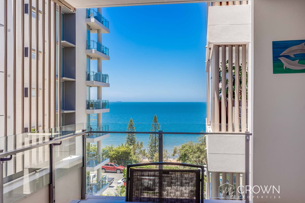 146/59 Marine Parade, Redcliffe