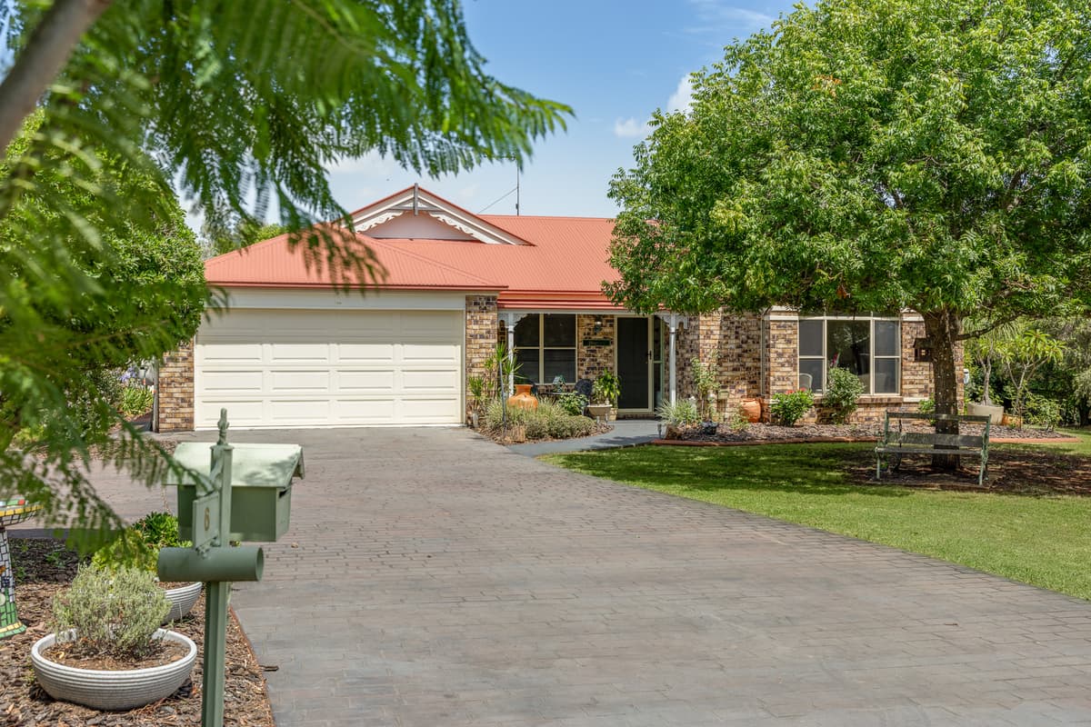 6 Derry Place, Hodgson Vale