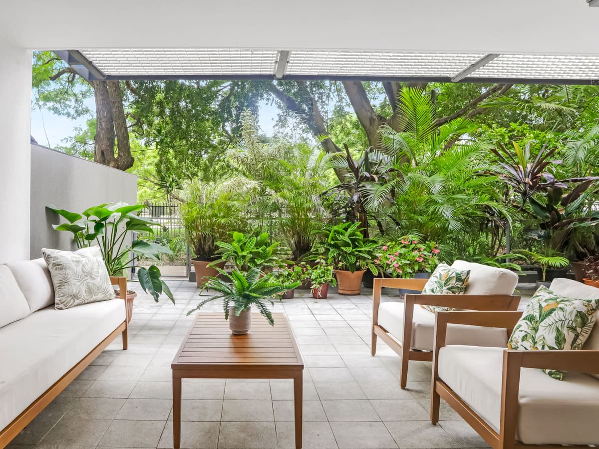 4121/40 Hollins Crescent, New Farm