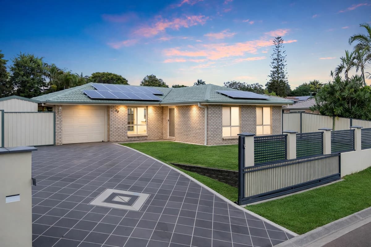 30 Bushland Drive, Regents Park