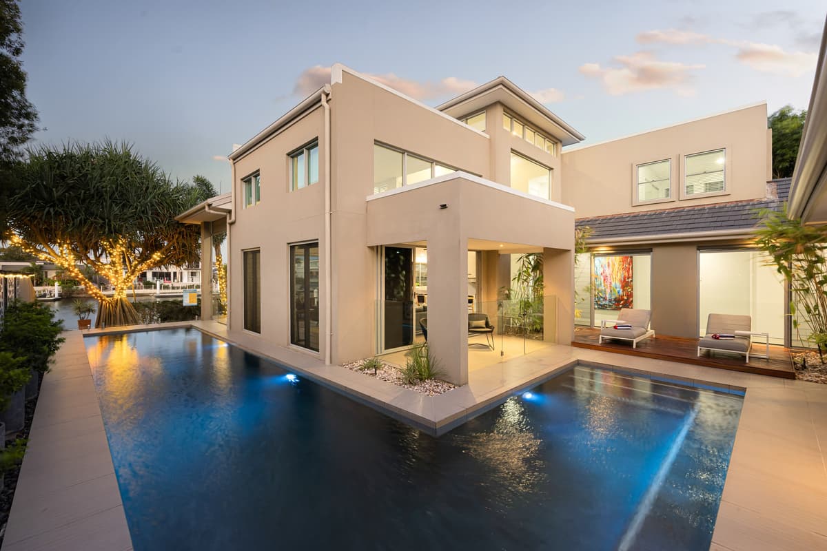 14 Columba Place, Pelican Waters