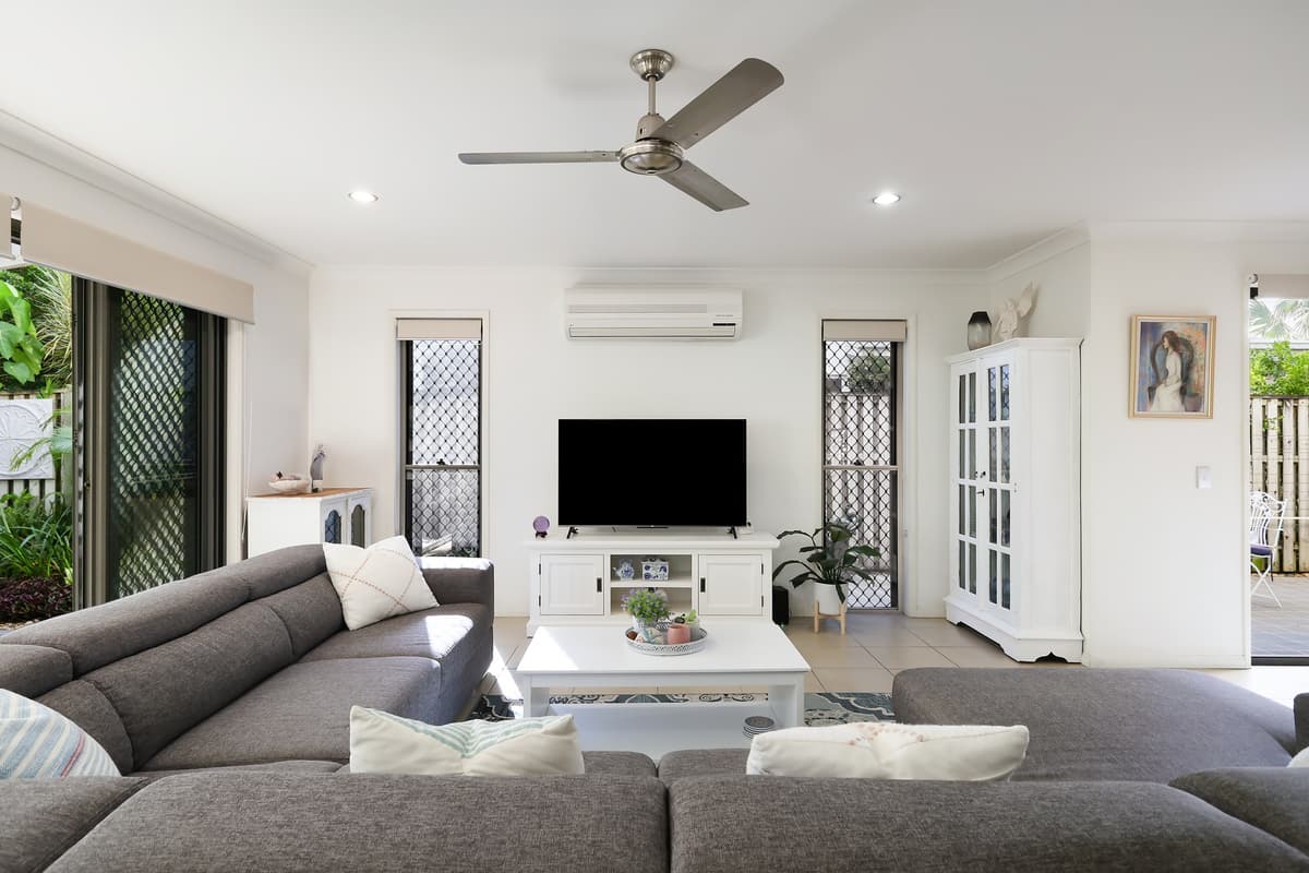 59 Venice Street, Burleigh Waters