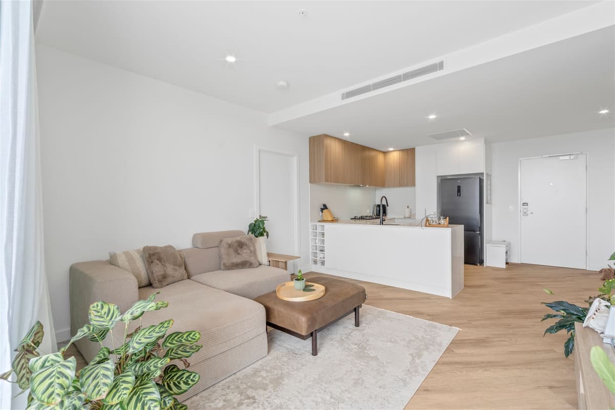 504/59 Meron Street, Southport