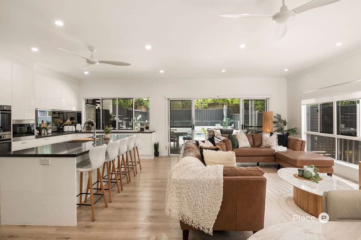 6 Aeroplane Street, Cannon Hill