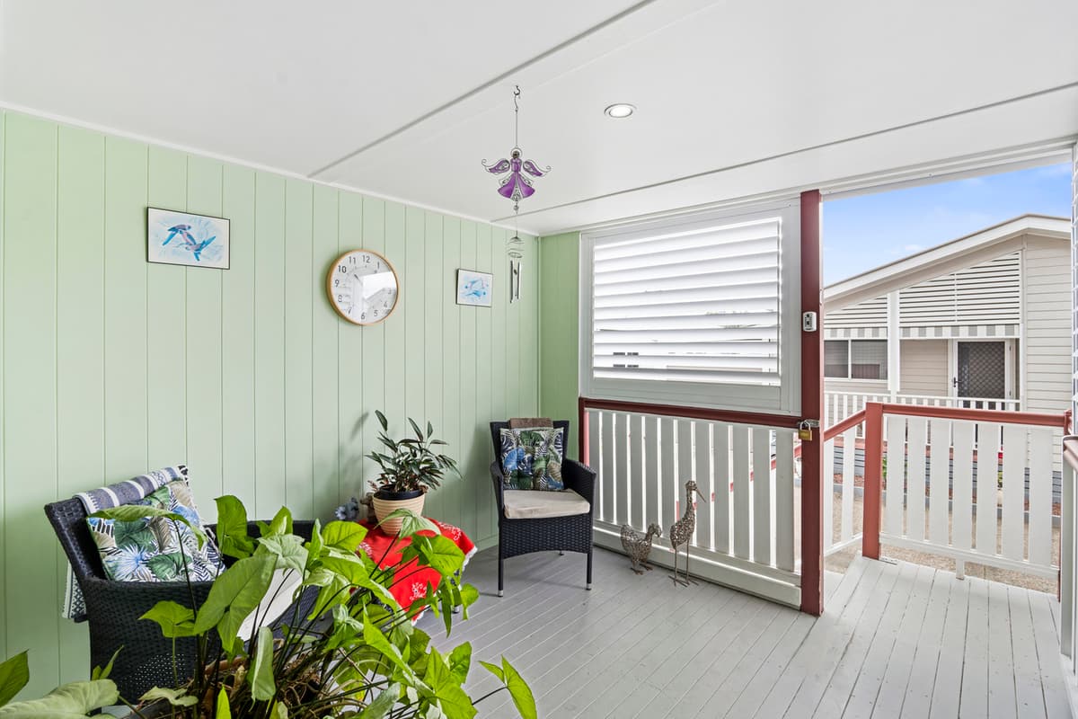 28/2 Koplick Road, Chambers Flat
