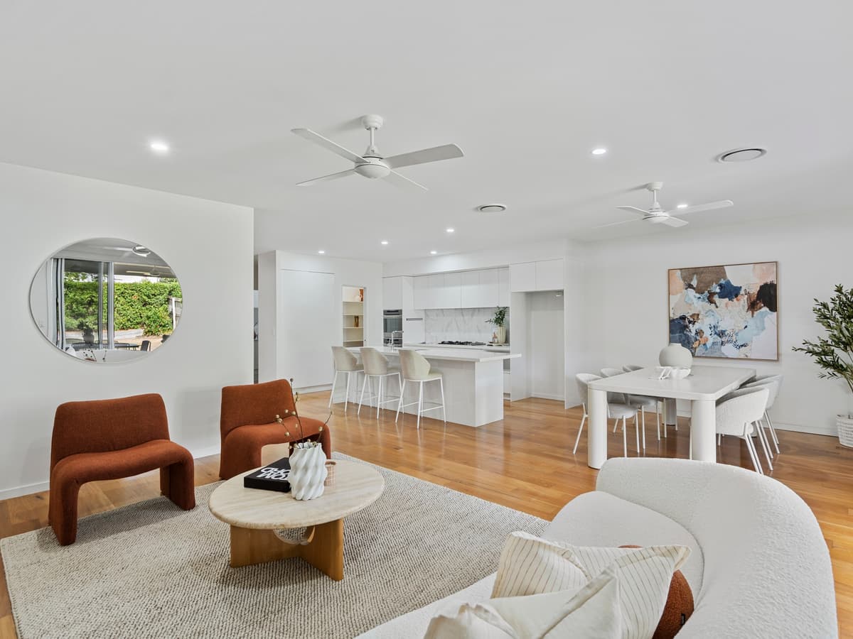 21 Pinedale Street, Morningside