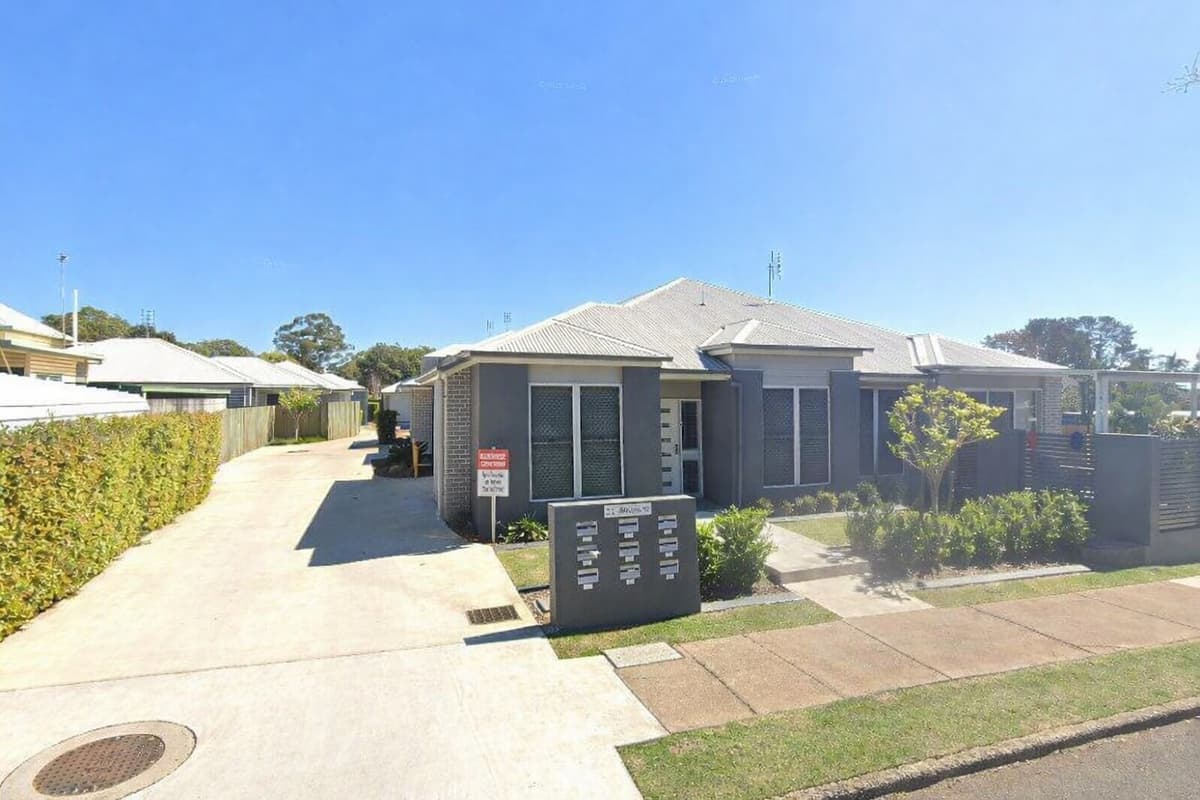 2/21 Hillside Street, Newtown