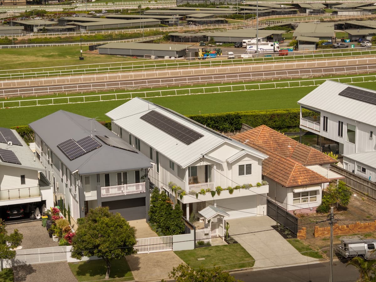 98 Mein Street, Hendra