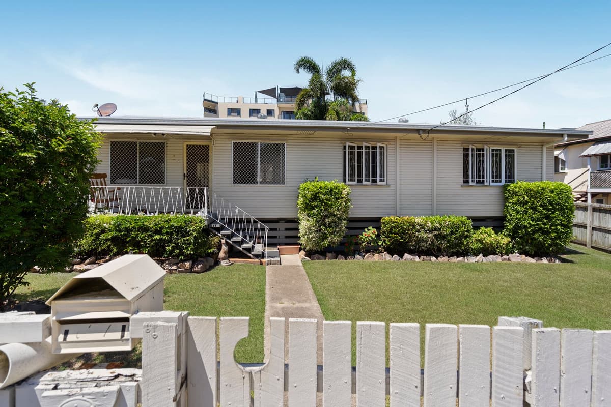 1 Henry Street, Redcliffe