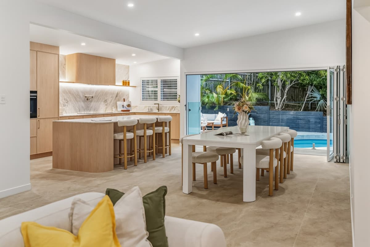 8 Tara Street, Stafford Heights