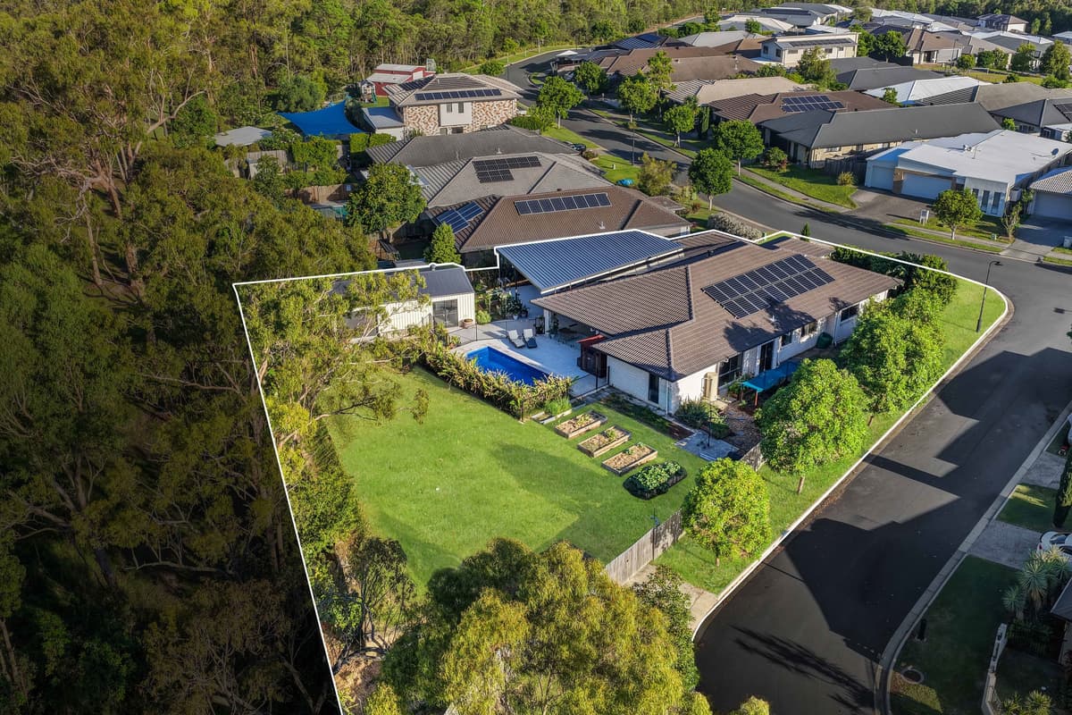 56 Burnett Drive, Holmview