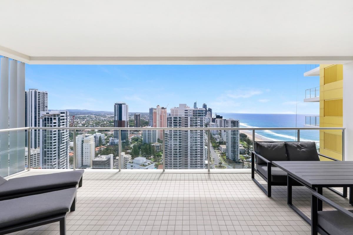 2401/159 Old Burleigh Road, Broadbeach