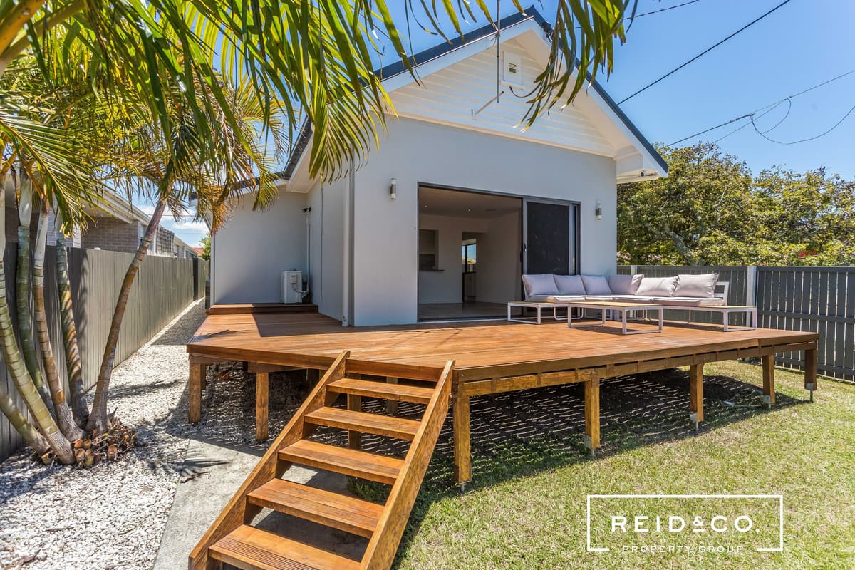 543 Oxley Avenue, Redcliffe