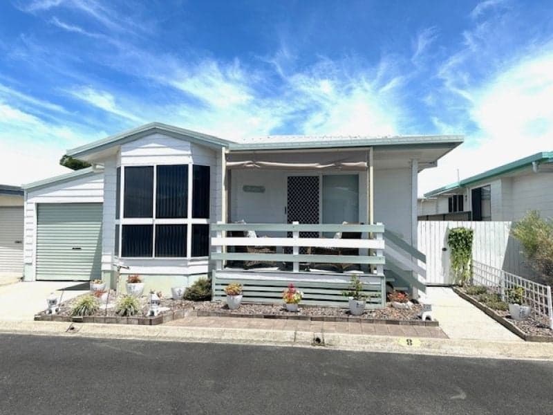 008/22 Hansford Road, Coombabah