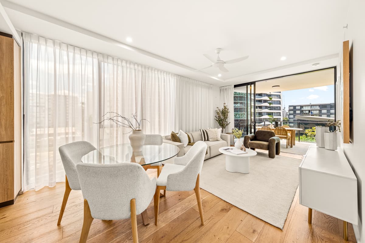 20206/1 Ferry Road, West End