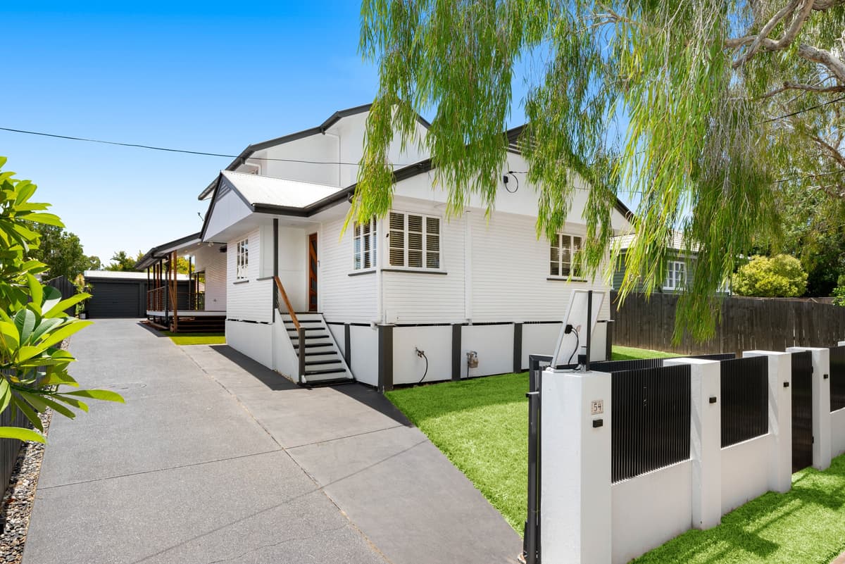 54 Roscoe Street, Holland Park