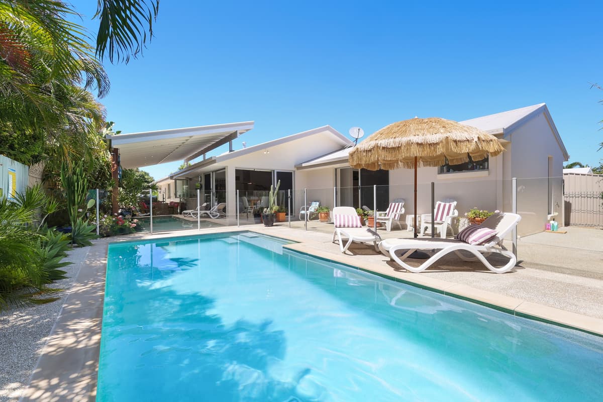 53 Honeyeater Drive, Burleigh Waters