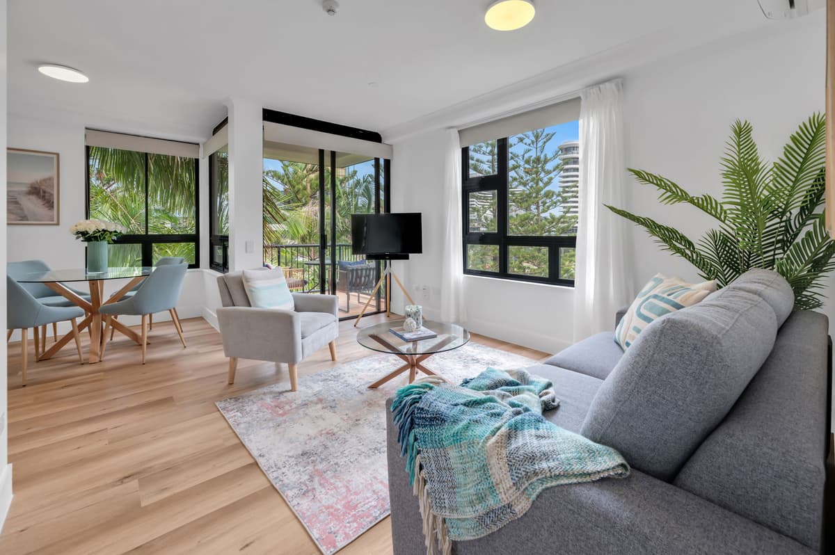 314/30-34 Surf Parade, Broadbeach