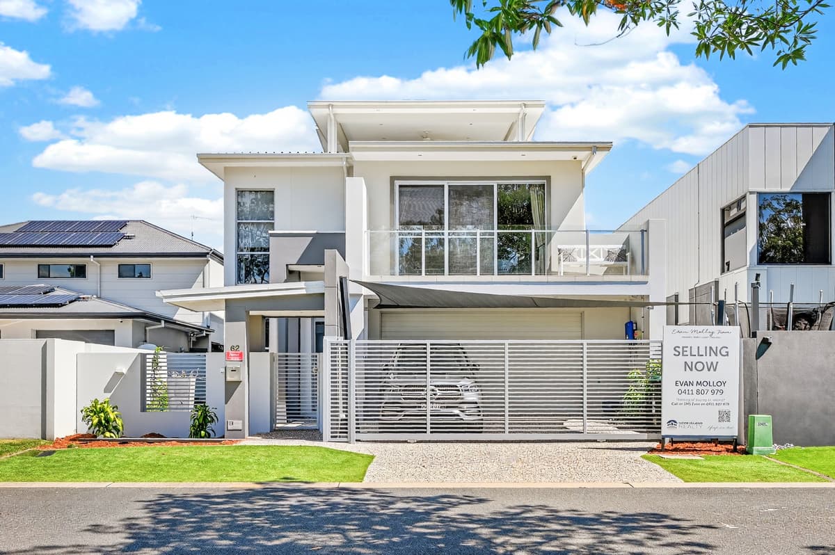 62 River Links Boulevard East, Helensvale