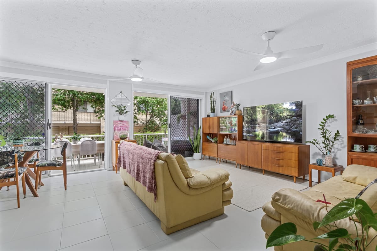 4/111 Frank Street, Labrador