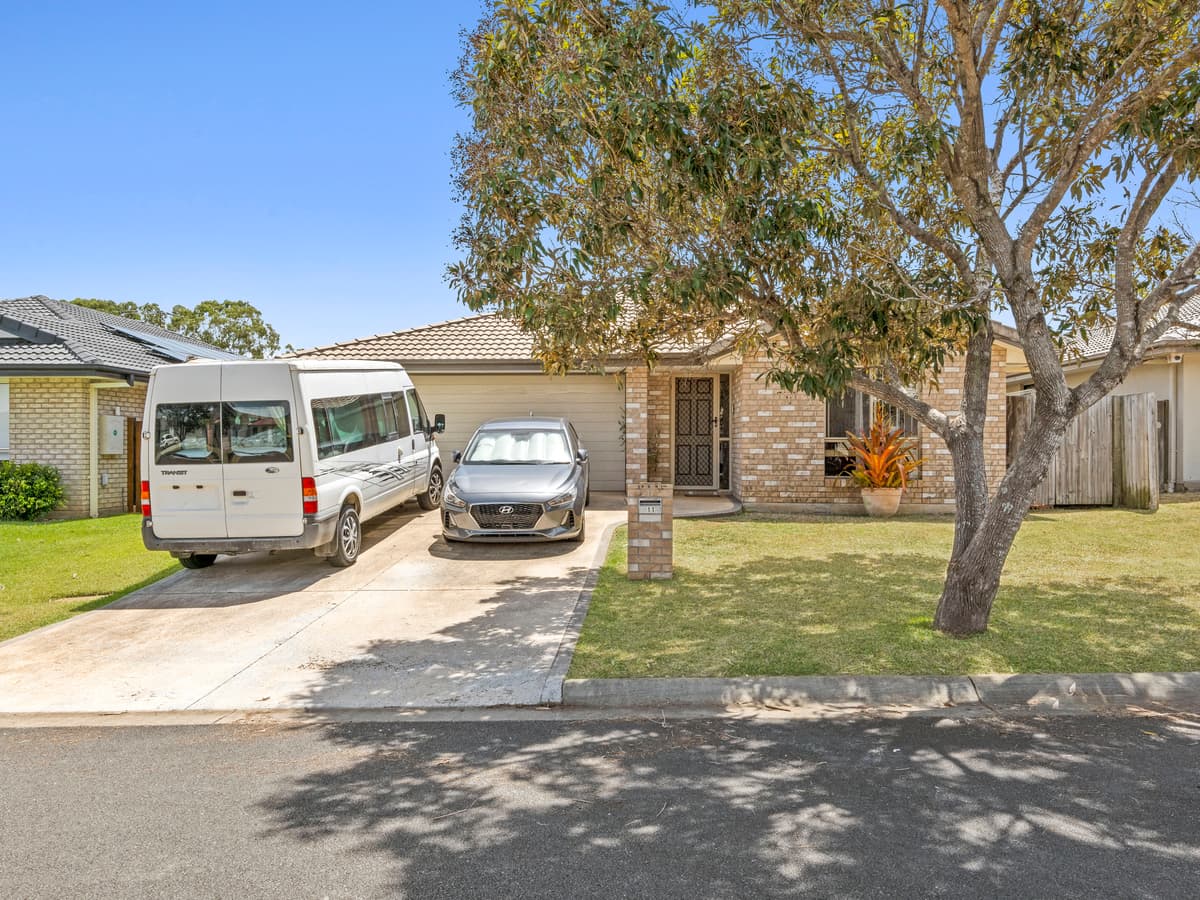 11 Lizard Place, Redland Bay