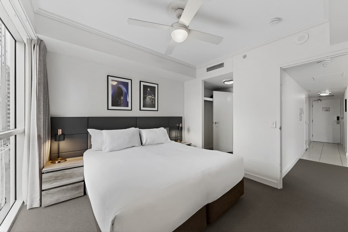 1103/108 Albert Street, Brisbane City