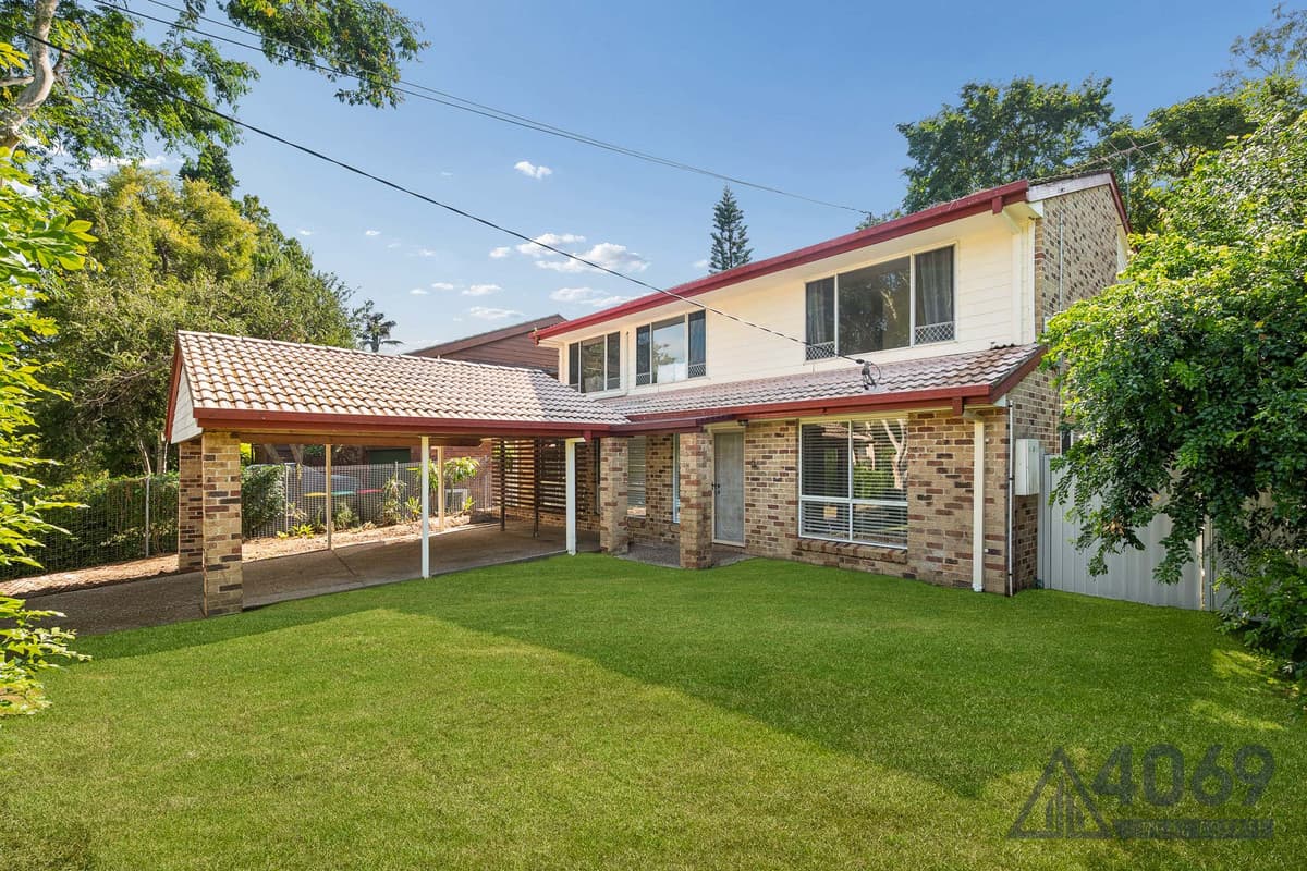 20 Aronia Street, Kenmore